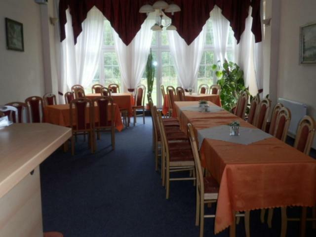 Penzion u Zámku Habartov Exterior foto